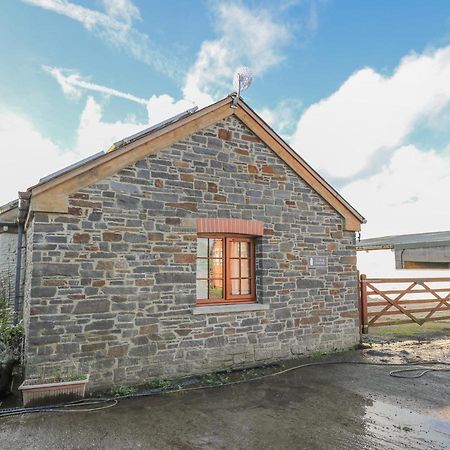 Yr Hen Llaethdy Villa Troedyraur Exterior photo